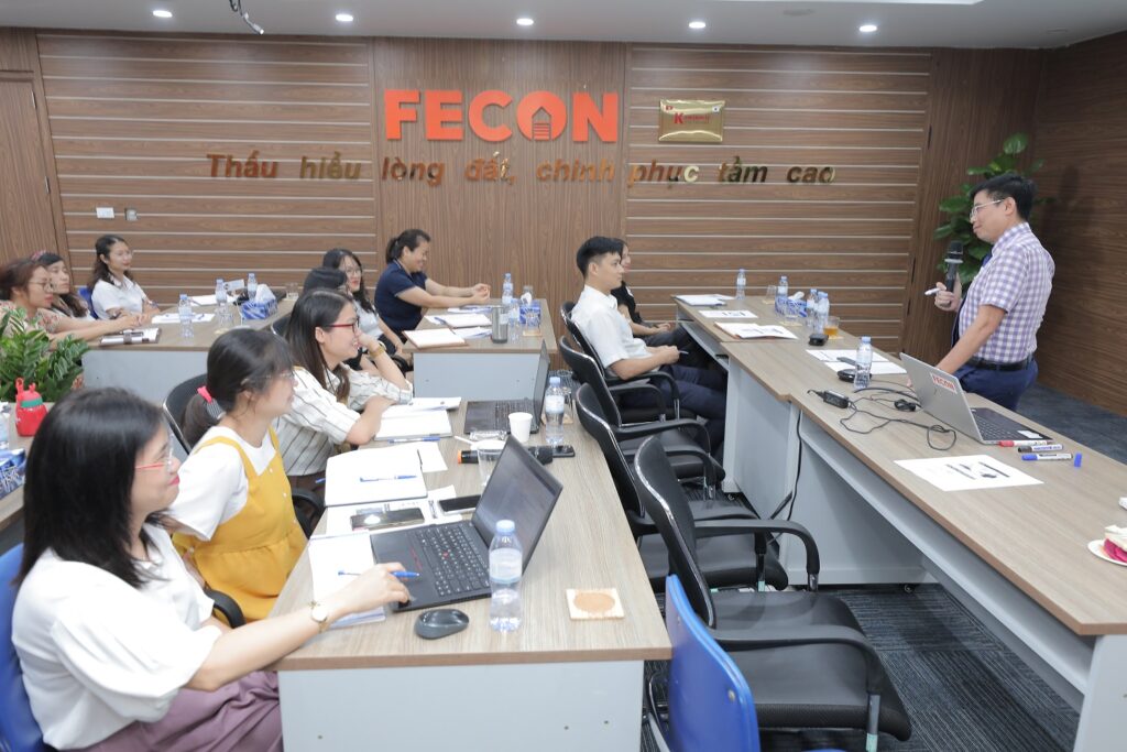 VisioEdu đào tạo Inhouse kế toán tại FECON