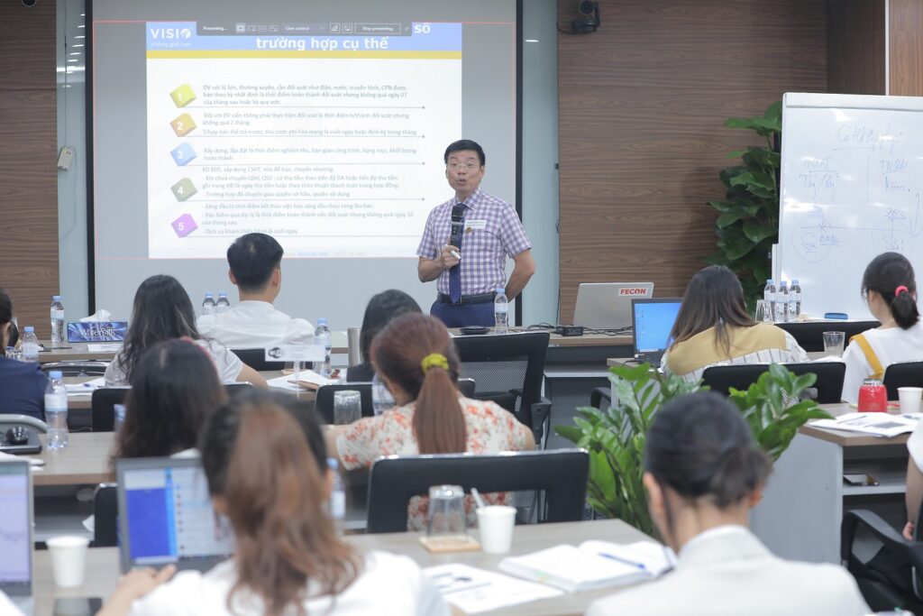 VisioEdu đào tạo Inhouse kế toán tại FECON